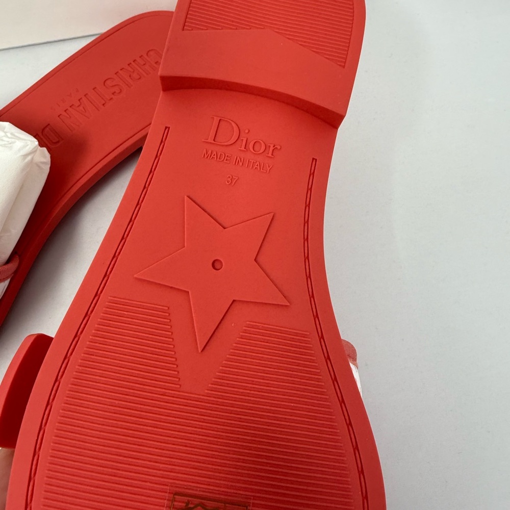 Christian Dior coral Slide Sandals - Picture 3 of 4